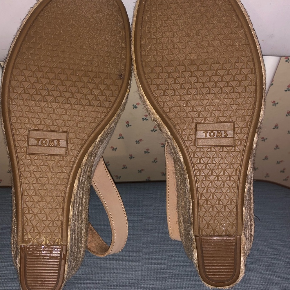 TOMS Cream Canvas Wedge Sandals - Picture 5 of 7